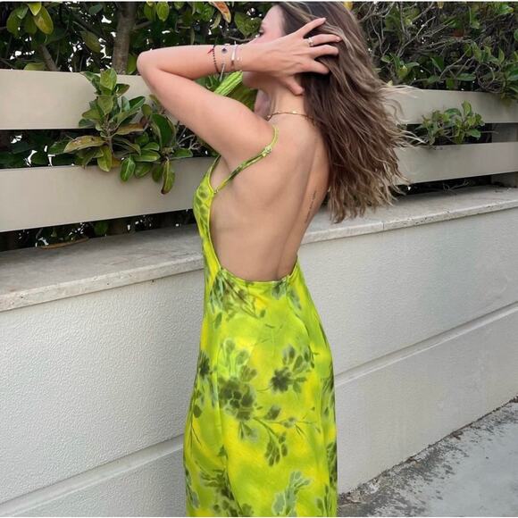 ZARA BLOGGER FAVORITE PRINTED MIDI DRESS - Picture 3 of 12